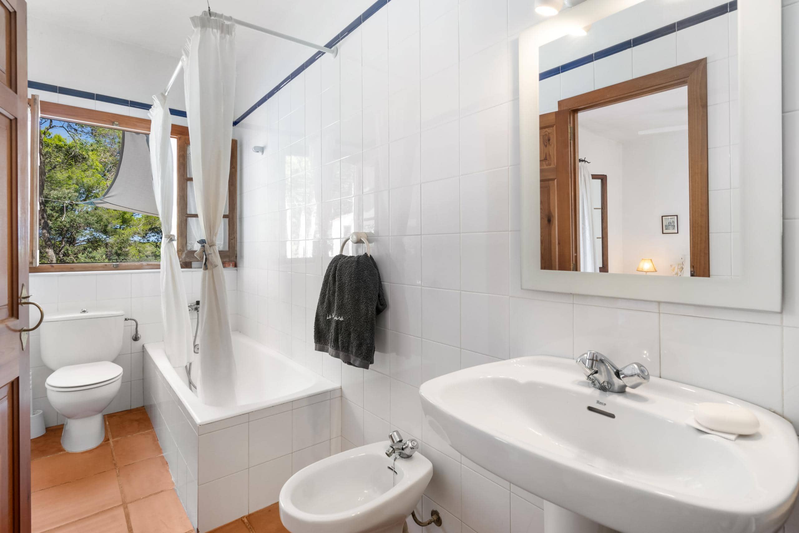 menorca secret properties – 4 bedroom villa with tourist license for sale near son parc – 00005